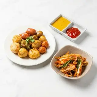 Hình ảnh Combo Cá Viên Chiên Surimi Vị Nguyên Bản (Size M)