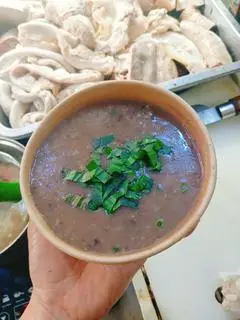 Hình ảnh Cháo Không - (Có tiết và nhân băm, hành mùi,tiêu )- không topping lòng