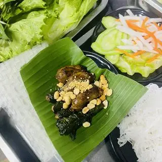 Hình ảnh Nửa lốt nửa chài