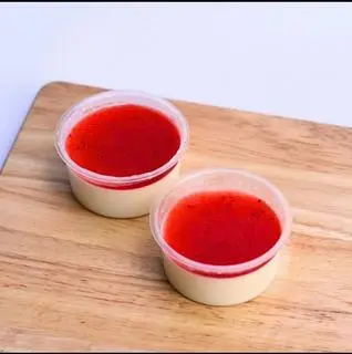 Hình ảnh Panna Cotta Vị Dâu