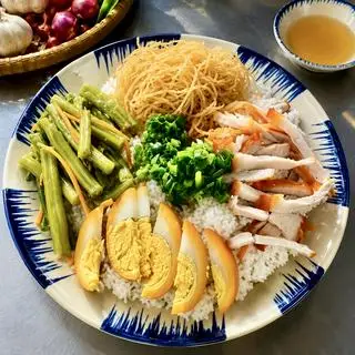 Hình ảnh Cơm tấm nhuyễn Long Xuyên - Tiểu Mễ (Thịt khìa)