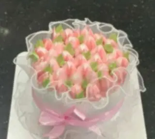 Hình ảnh Bánh kem hoa tulip hồng size 16