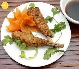 Hình ảnh Cơm chiên đùi gà chay