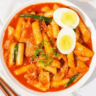Hình ảnh Tteokbokki - Bánh Gạo Hàn Quốc