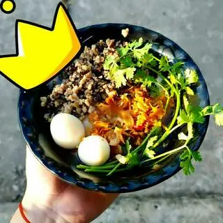 Hình ảnh Bánh đúc nóng Trứng Thịt
