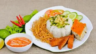 Hình ảnh Cơm Tấm Sườn Chả 