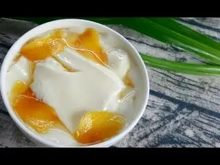 Hình ảnh Tàu hủ nóng nước cốt dừa