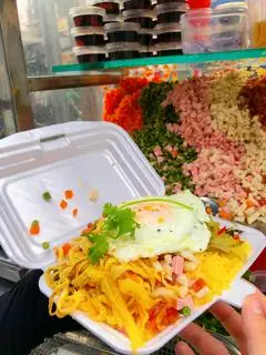 Hình ảnh cơm chiên trứng ola + trứng sợi dưa chua 