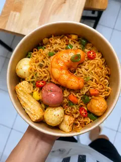 Hình ảnh Mỳ Trộn Indomy Đầy Đủ