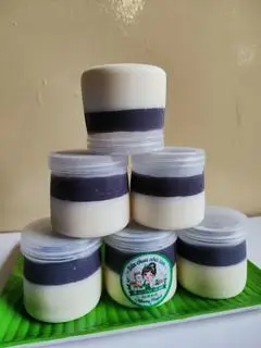 Hình ảnh Sữa chua nếp cẩm 