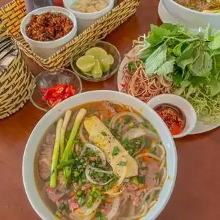 Hình ảnh Bún bò Huế