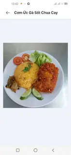 Hình ảnh Cơm Ức Gà Sốt Chua Cay