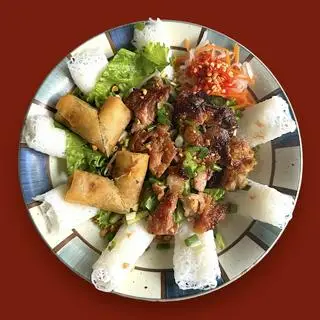 Hình ảnh Bánh hỏi thịt nướng + chả giò