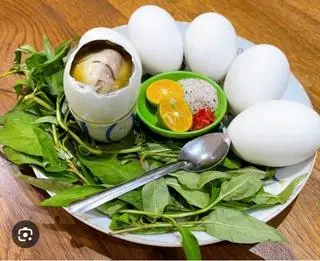 Hình ảnh hột vịt lộn luộc