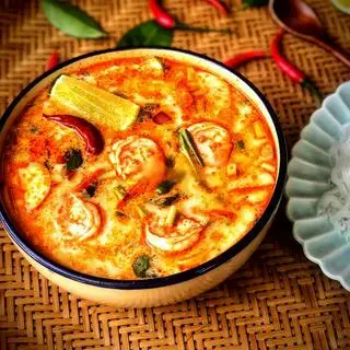 Hình ảnh Soup tomyum tôm nấu sữa