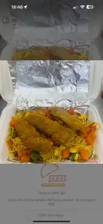 Hình ảnh mì trộn nem chua 