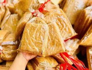 Hình ảnh Bánh tráng muối nhuyễn siêu cay