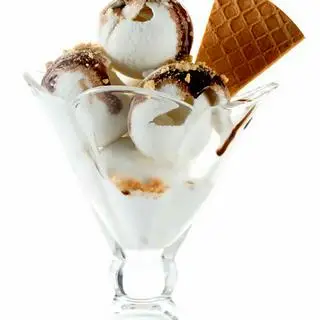 Hình ảnh Kem ly dừa chocolate
