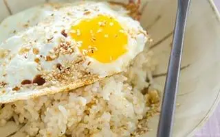 Hình ảnh Cơm trứng ốp la