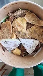 Hình ảnh Miến cua nước chả cá,giò tai.