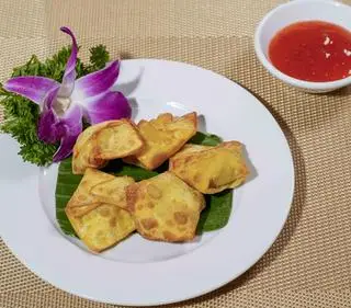 Hình ảnh Hoành thánh chiên
