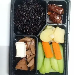 Hình ảnh Cơm Lứt chay 