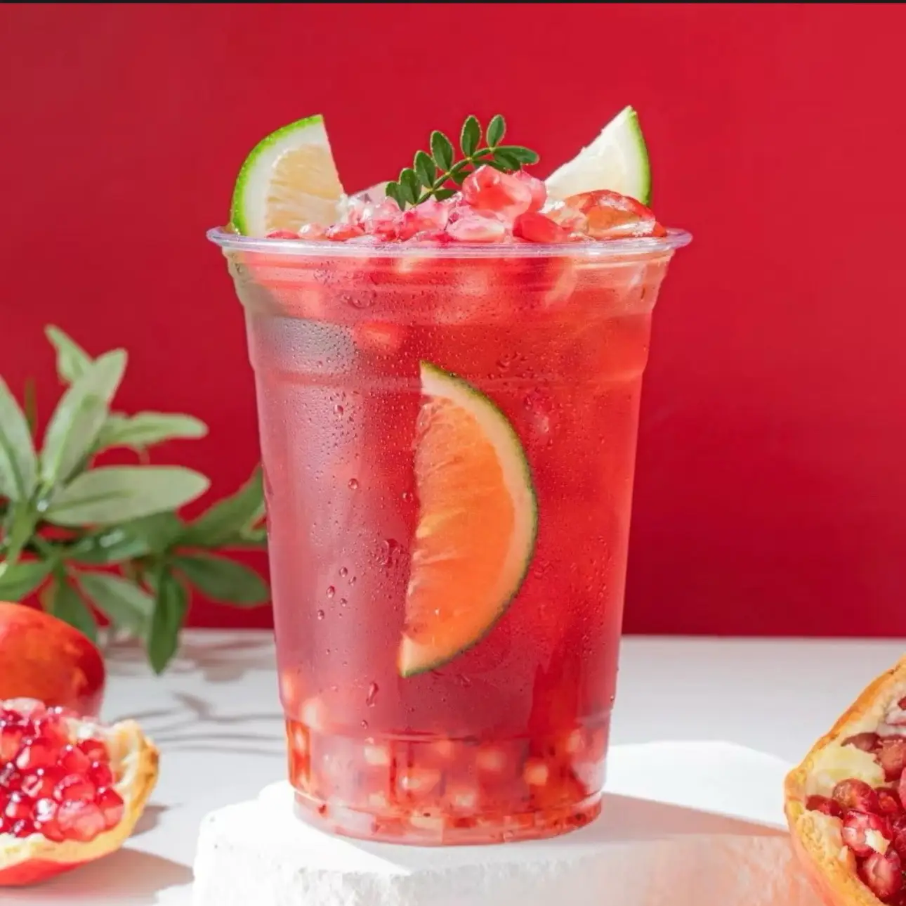 Hình ảnh Trà lựu Yakult