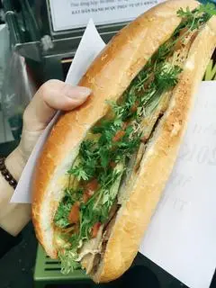 Hình ảnh Bánh mì chả