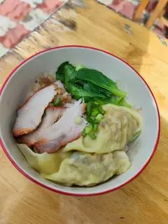 Hình ảnh Mỳ Sủi Cảo Xá Xíu ( Nước)