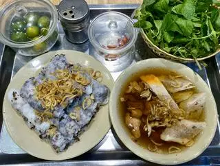 Hình ảnh Bánh cuốn chả lẫn