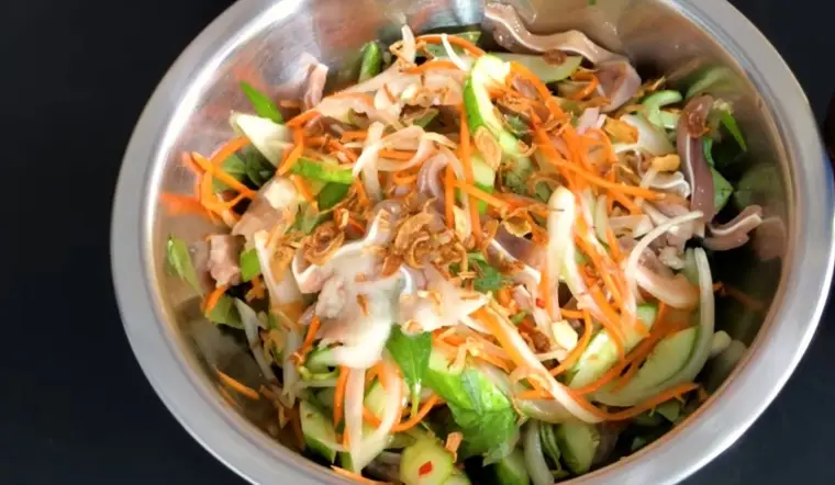 Hình ảnh Nộm Tai Heo Ủ Muối