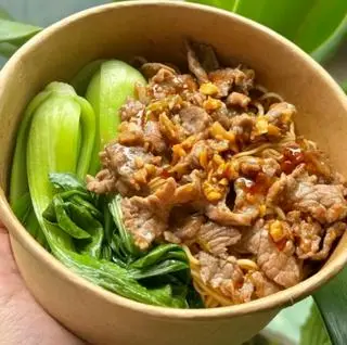 Hình ảnh Mì trộn bò