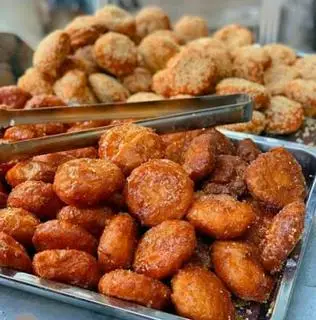 Hình ảnh combo 3 bánh rán mật/ đường