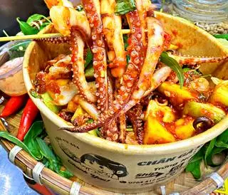 Hình ảnh Mực ống sốt thái - phần lớn 