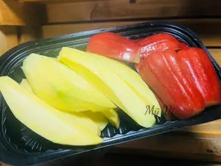Hình ảnh Combo 2 loại Xoài + mận 400g 