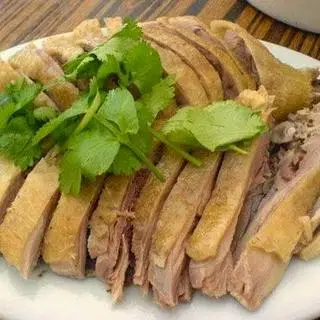 Hình ảnh vịt luộc 1/2 con