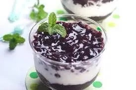 Hình ảnh Sữa chua nếp cẩm 