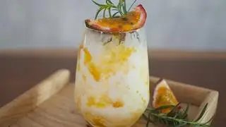 Hình ảnh Yogurt Chanh Dây - Ly