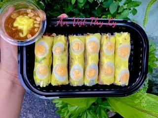Hình ảnh Bánh Tráng Cuốn Bơ (6 Cuốn)