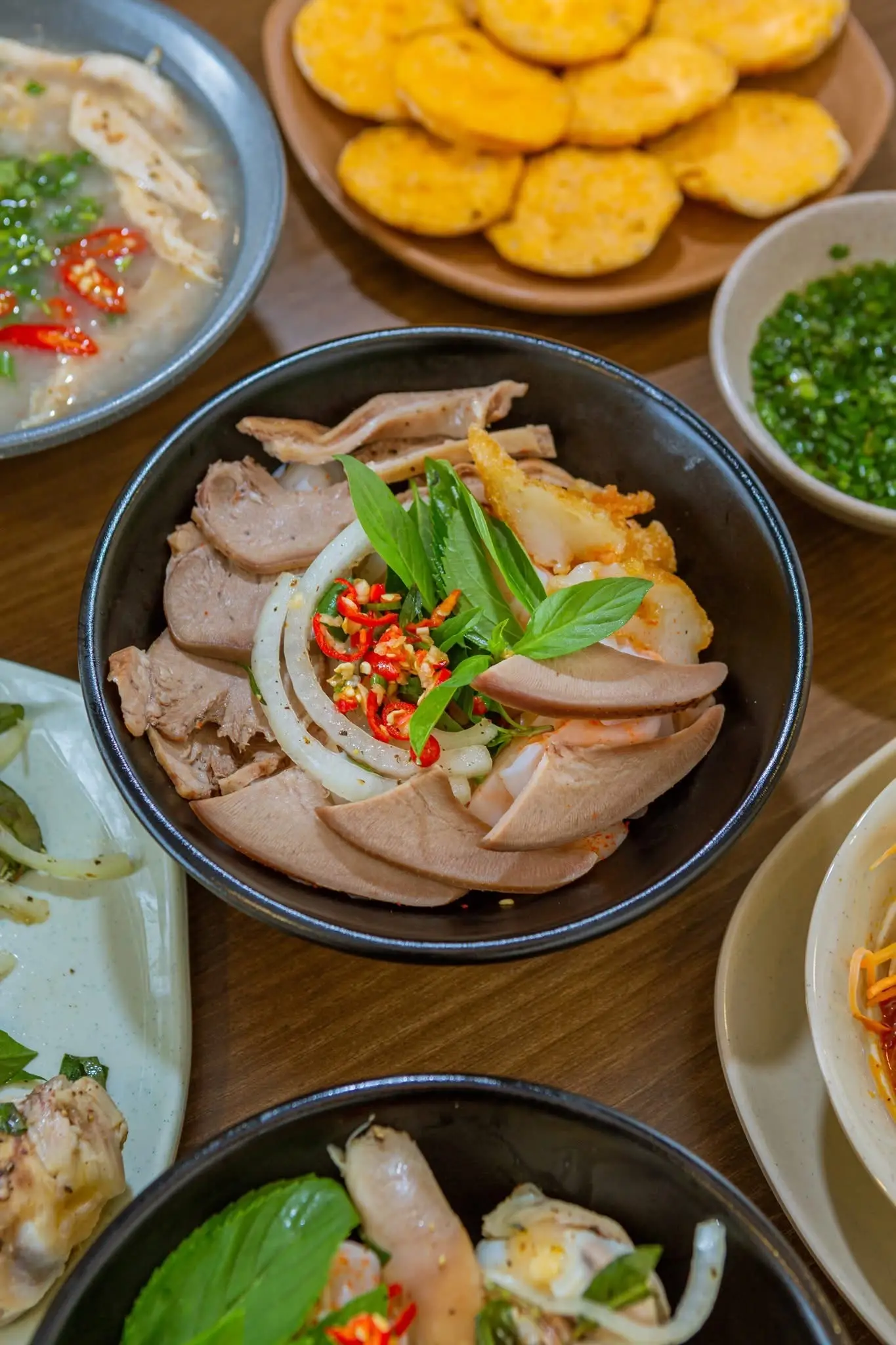 Hình ảnh Bánh ướt lòng (lòng gà, lòng heo) - Chính gốc (Since1979)