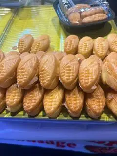 Hình ảnh Bánh bắp nhân xúc xích