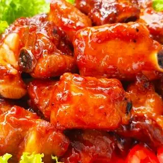 Hình ảnh Cơm Sườn Xào Chua Ngọt + Món Phụ