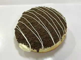 Hình ảnh Donut nhân kem sữa - vụn cookie choco