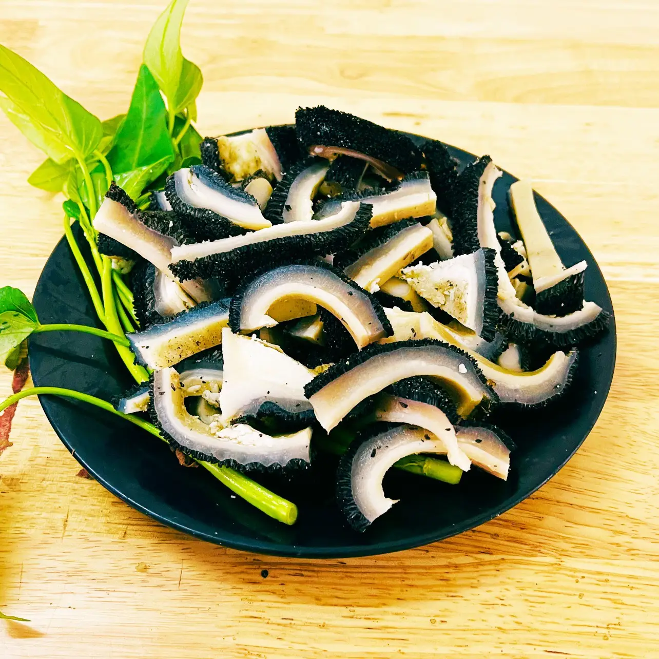 Hình ảnh DẠ DÀY ĐEN 