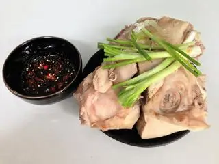 Hình ảnh Má Heo Bên Mắt Hấp 