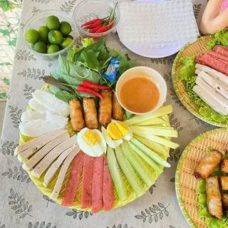 Hình ảnh chả cuốn cá trích phan thiết ( mẹt 1)