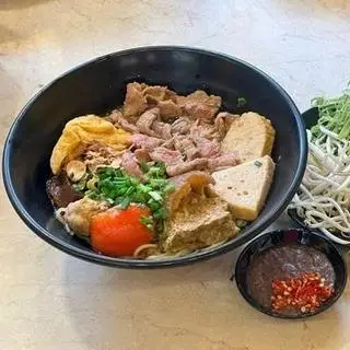 Hình ảnh Canh bún bắp bò + Rong biển