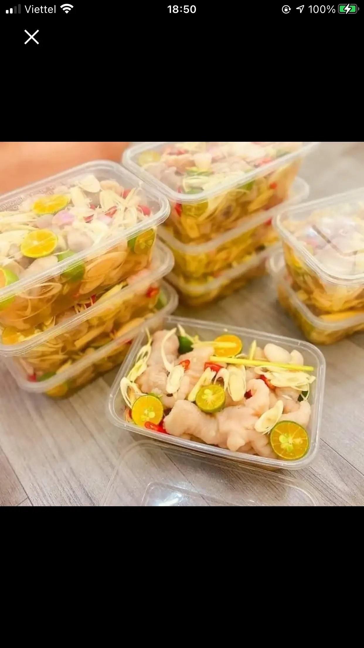 Hình ảnh Chân Gà Sả Tắc Rút Xương( Hộp TO) + Sốt Chấm