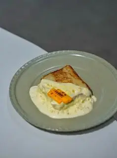Hình ảnh Toast Corné