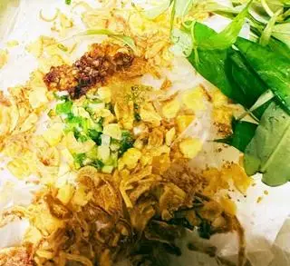 Hình ảnh Bánh tráng phơi sương mỡ hành